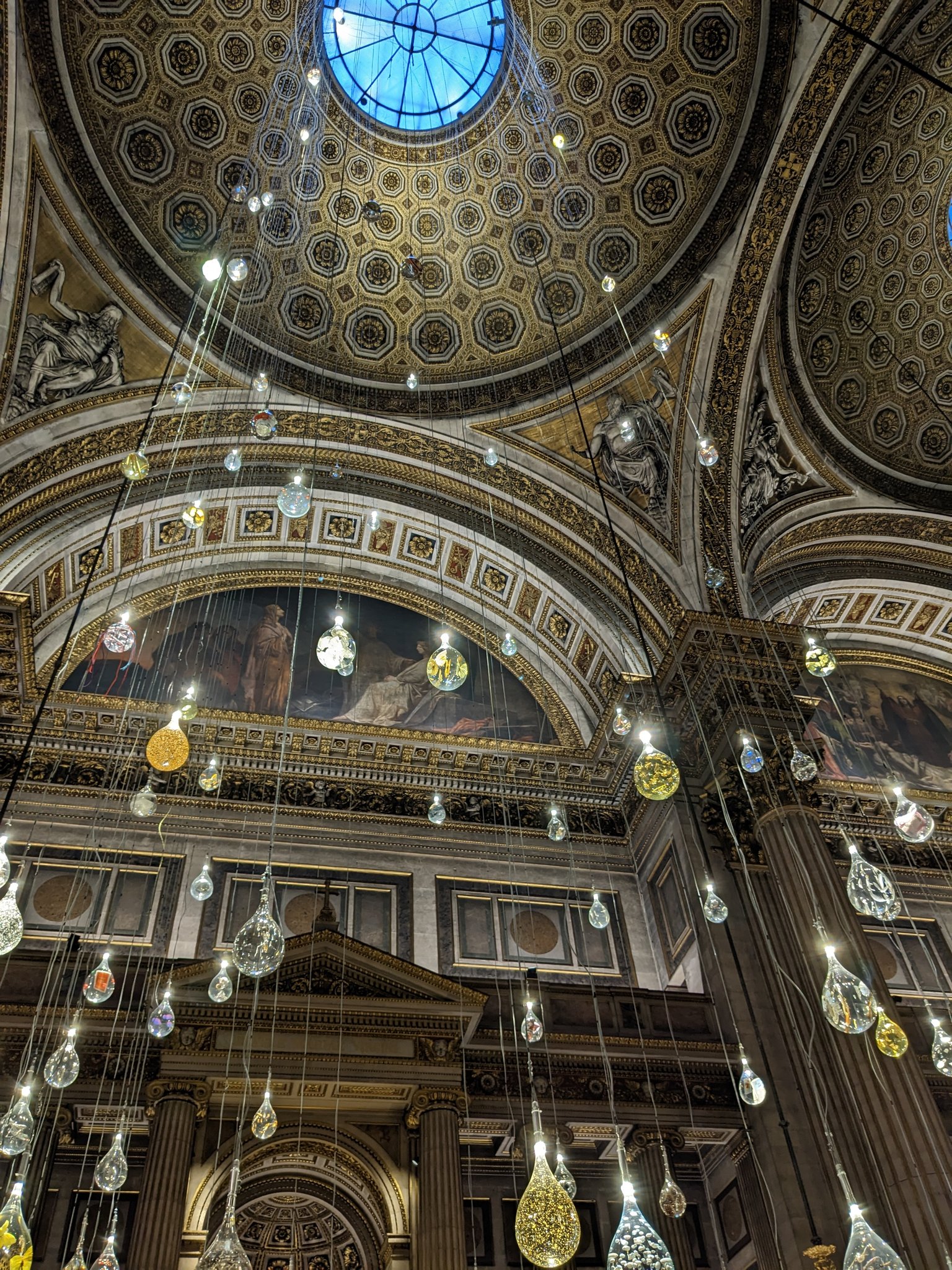 103 Larmes de joie (église de la Madeleine)